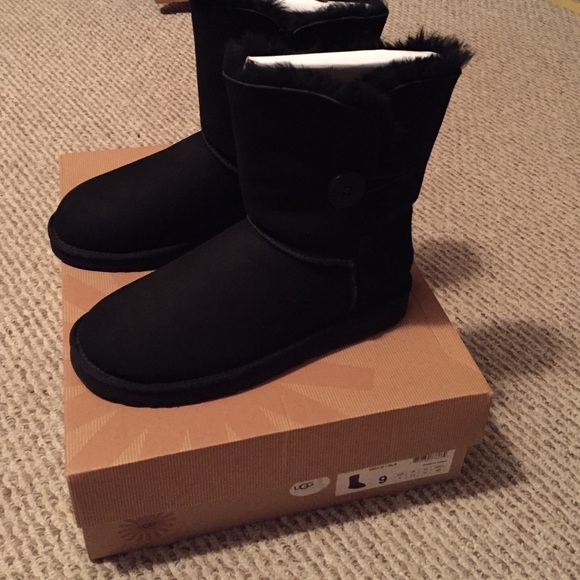 Brand New Black Bailey UGGs