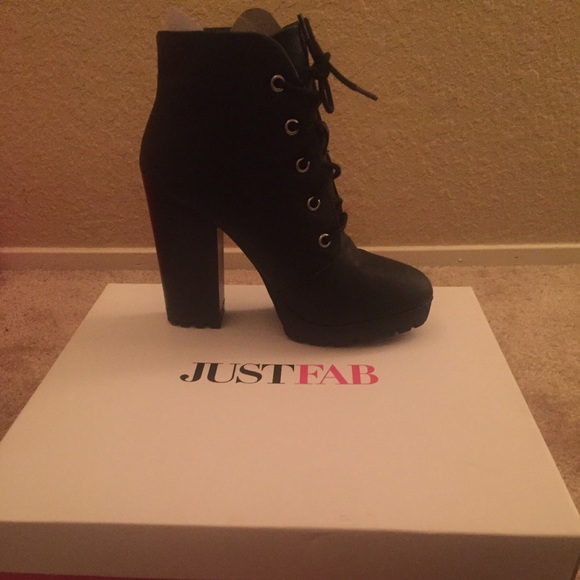 JUST FAB BOOTIES