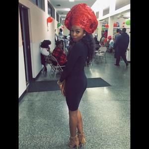 Meet your Posher, Mimi