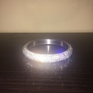 Diamond bangle