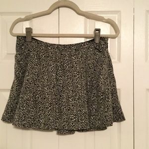 Urban outfitters mini skirt!! Never been worn!