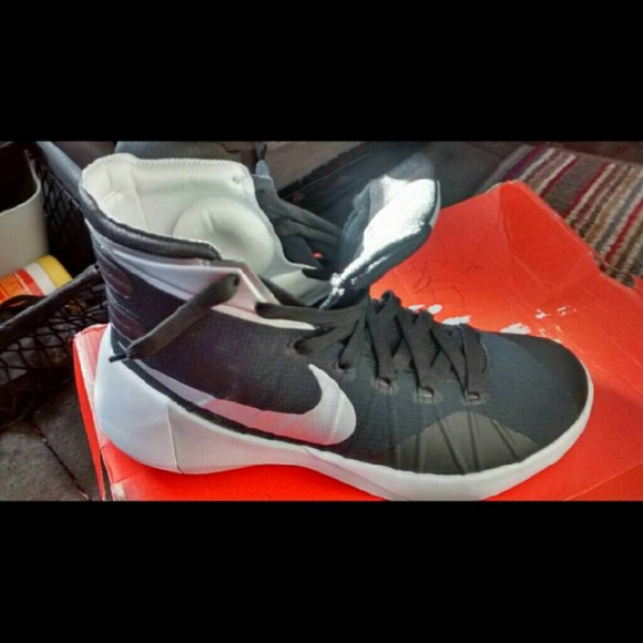 Womens hyperdunks basketball sneakers