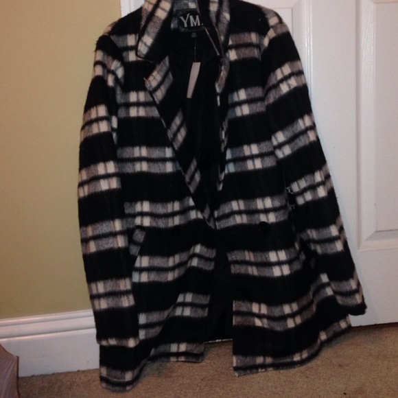 black and white/cream trench coat
