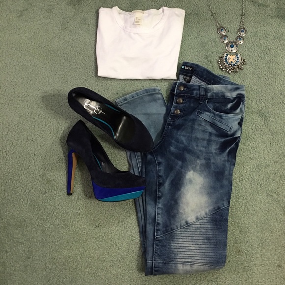 🚫SOLD Jessica Simpson Pumps - Picture 3 of 4