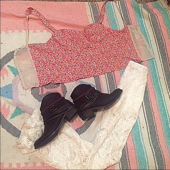 Floral crop top