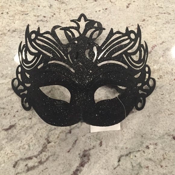 Masquerade mask