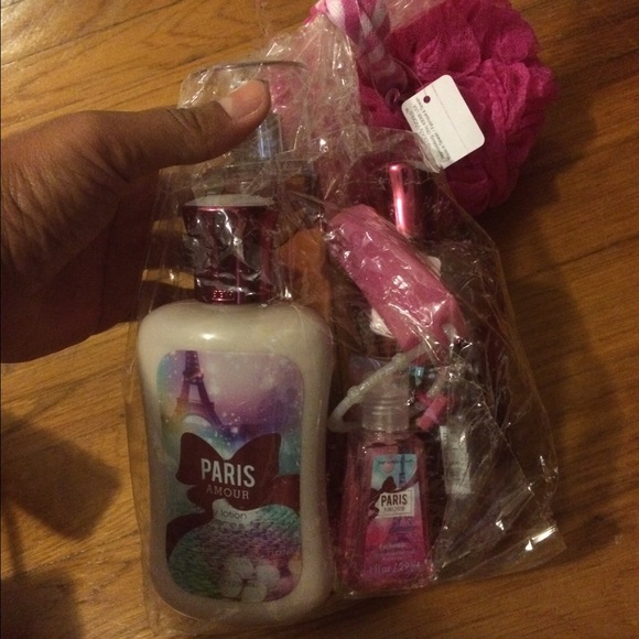 Bath & Body Works Paris Amour