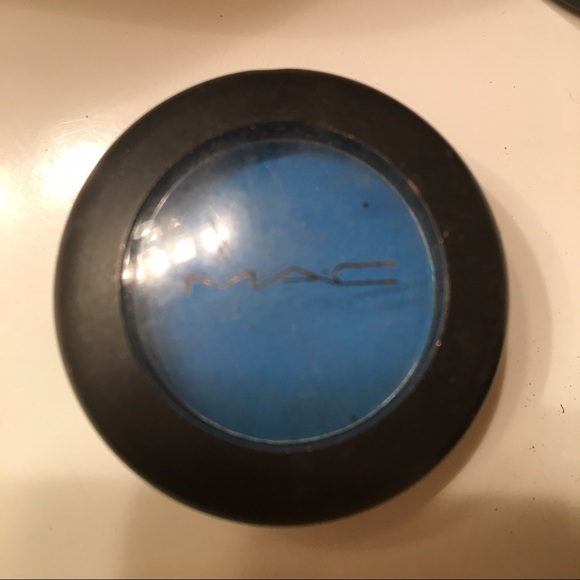 MAC Clarity shadow