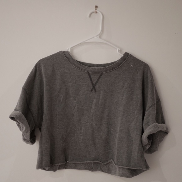 Forever 21 Crop Length Grey Sweatshirt Sz S