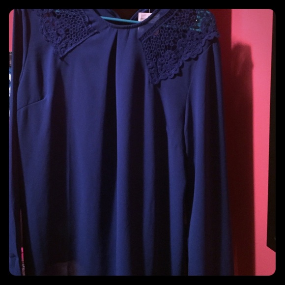 Medium royal blue blouse