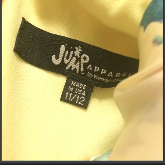 Formal dresses. - Picture 2 of 2