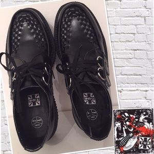 T.U.K. A6802 D-ring Interlace Creeper