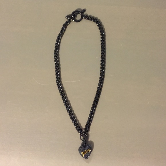 Juicy Couture chain heart pendant necklace