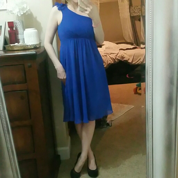 Dress - Picture 4 of 4