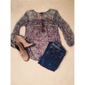 Blue Tan Pink & Green Floral Blouse!