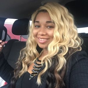 Meet your Posher, Candice