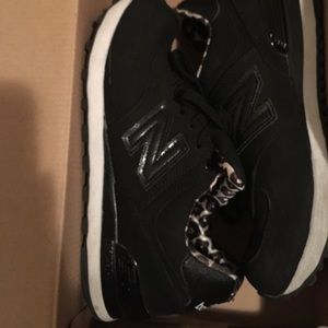 New Balance Sneakers