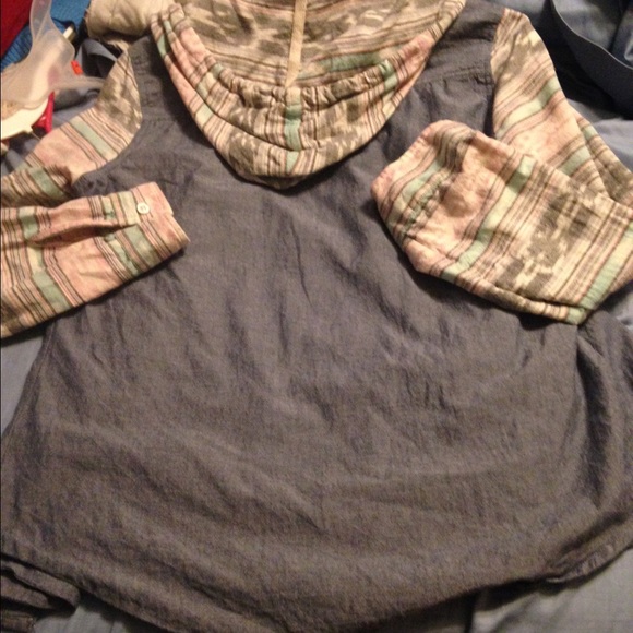Empyre hoody button up from Zumiez - Picture 2 of 2