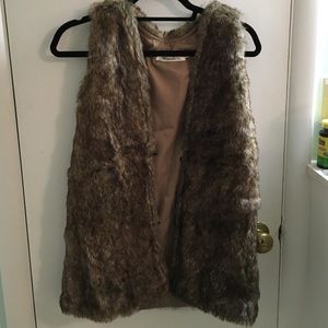 LF fur vest