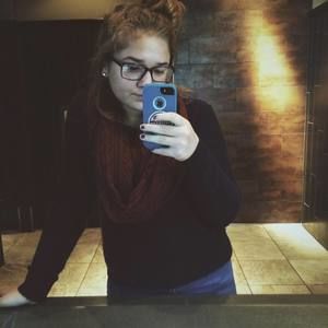 Meet your Posher, Adrianna