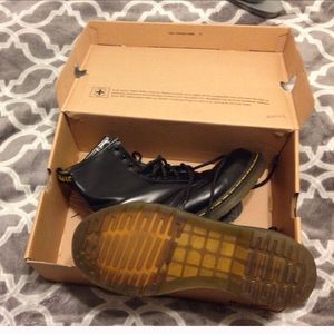1460W Dr martens, Make me an offer!!!