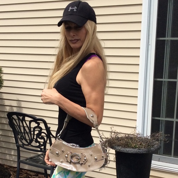 Meet the posher - Picture 5 of 5