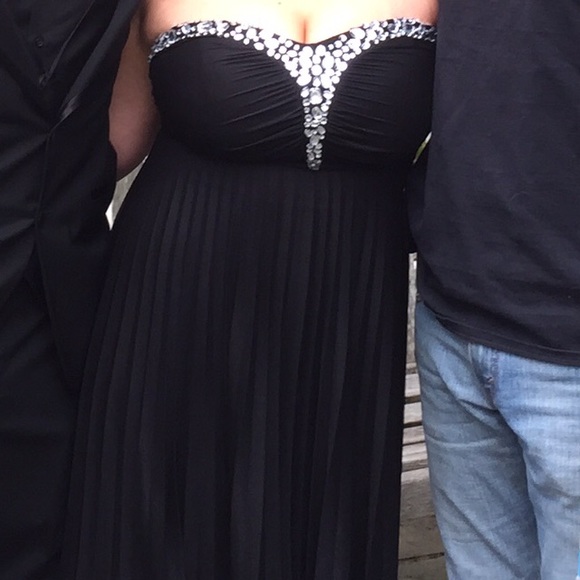 Black Prom Dress