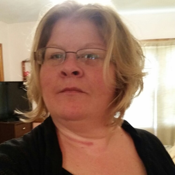 Meet your Posher, Jenny