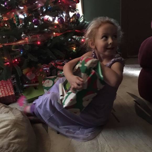 Meet your Posher, Crystal - Picture 1 of 1