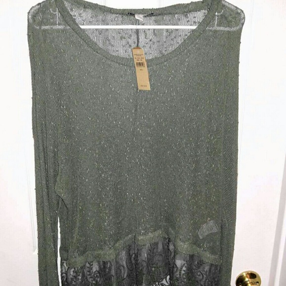 American Eagle long sleeve