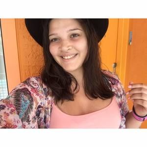 Meet your Posher, Gabrielle