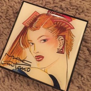 MAC limited edition Antonio Lopez contour palette