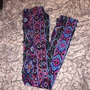 Aztec print leggings