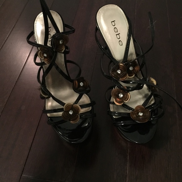 Sandals - Picture 2 of 2