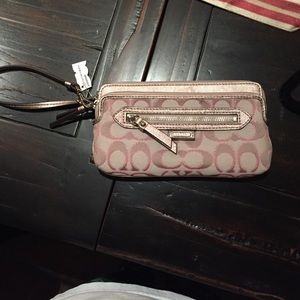 3 full pocket COACH purse😍‼️