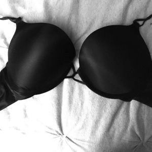 Victorias Secret: Bombshell Bra
