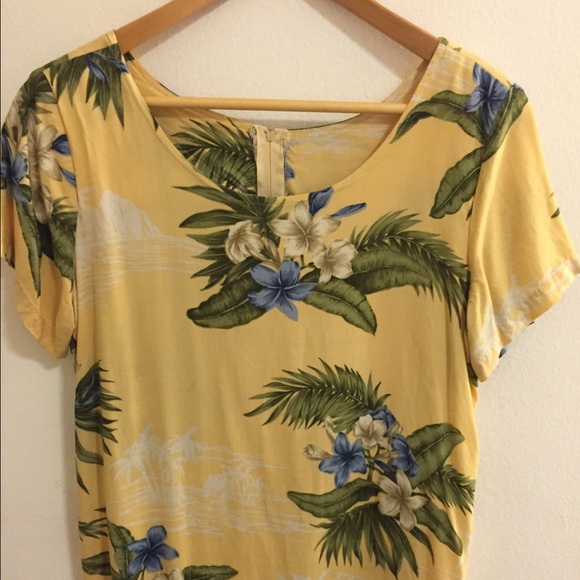 Sold on Etsy  Banana Leaf Hawaiian Print Tee Dress - Picture 2 of 4