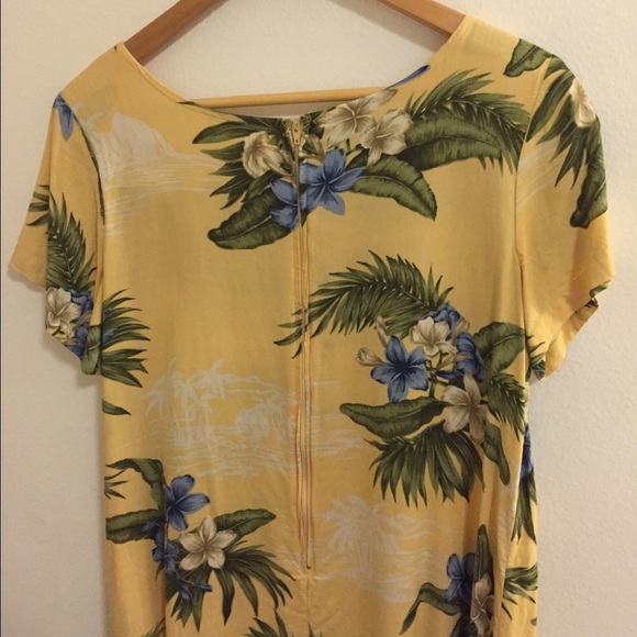 Sold on Etsy  Banana Leaf Hawaiian Print Tee Dress - Picture 4 of 4