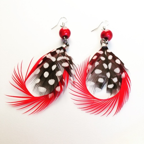 Feathers earrings