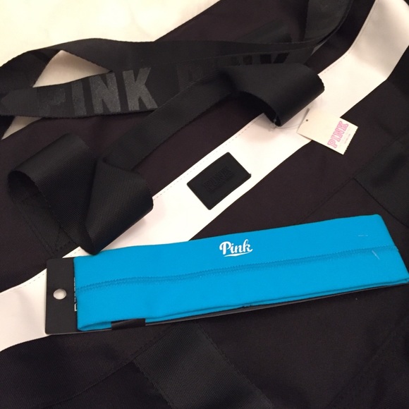 💥SOLD💥VS Pink Gym/ Weekender Bag Bundle - Picture 4 of 4