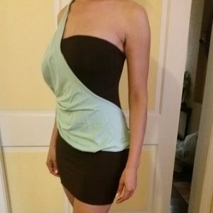 NWT Black Halo cocktail dress