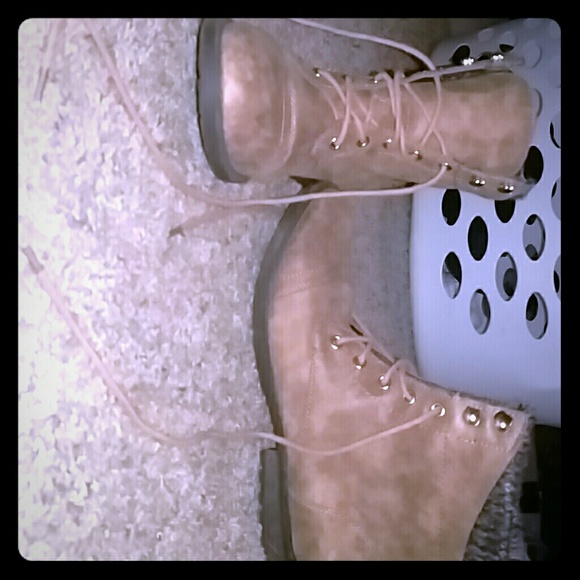 Brown boots