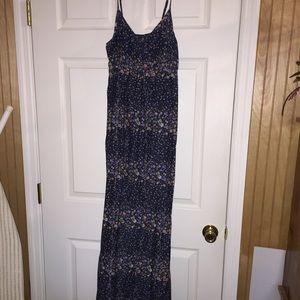 Forever 21 floral print maxi dress