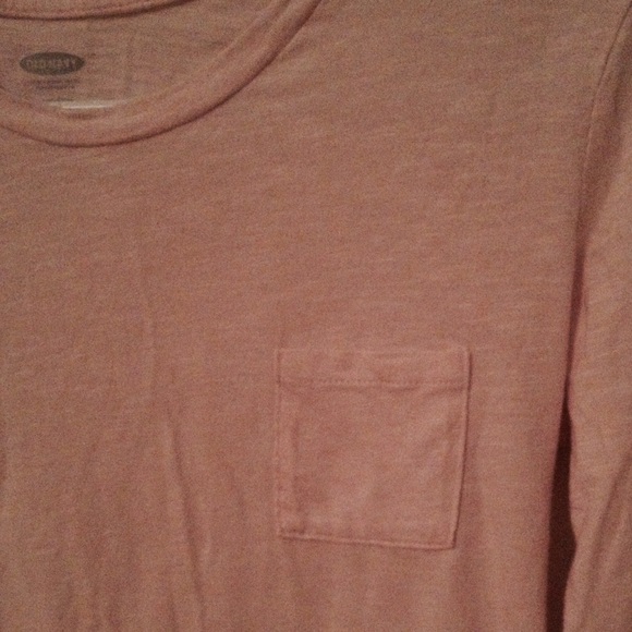 Old navy basic long sleeve - Picture 2 of 2