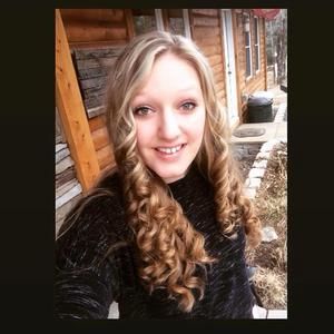 Meet your Posher, Vanessa