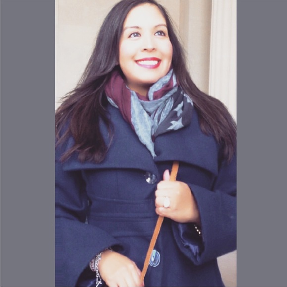 Meet your Posher, Rheana - Picture 1 of 1