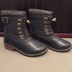 Lace up Duck Boots sz 8