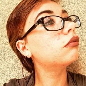 Meet your Posher, Alexia