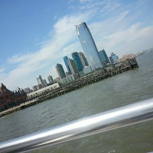 Meet your Posher, Emanuel