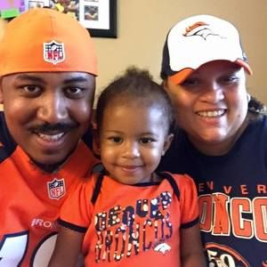 Meet your Posher, Dee